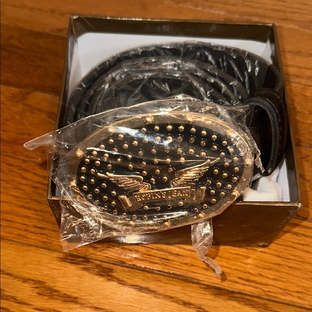 Men's Robins Jean Black Belt with Gold Buckle